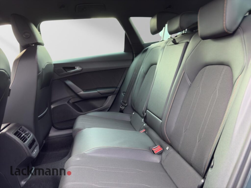 Cupra Leon Exposé-Bild 9