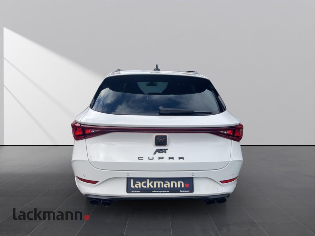 Cupra Leon Exposé-Bild 6