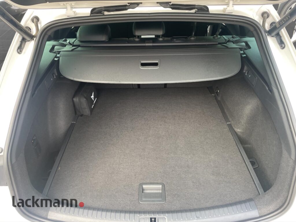 Cupra Leon Exposé-Bild 7