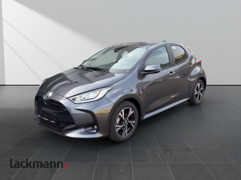 Toyota Yaris Exposé-Bild 2