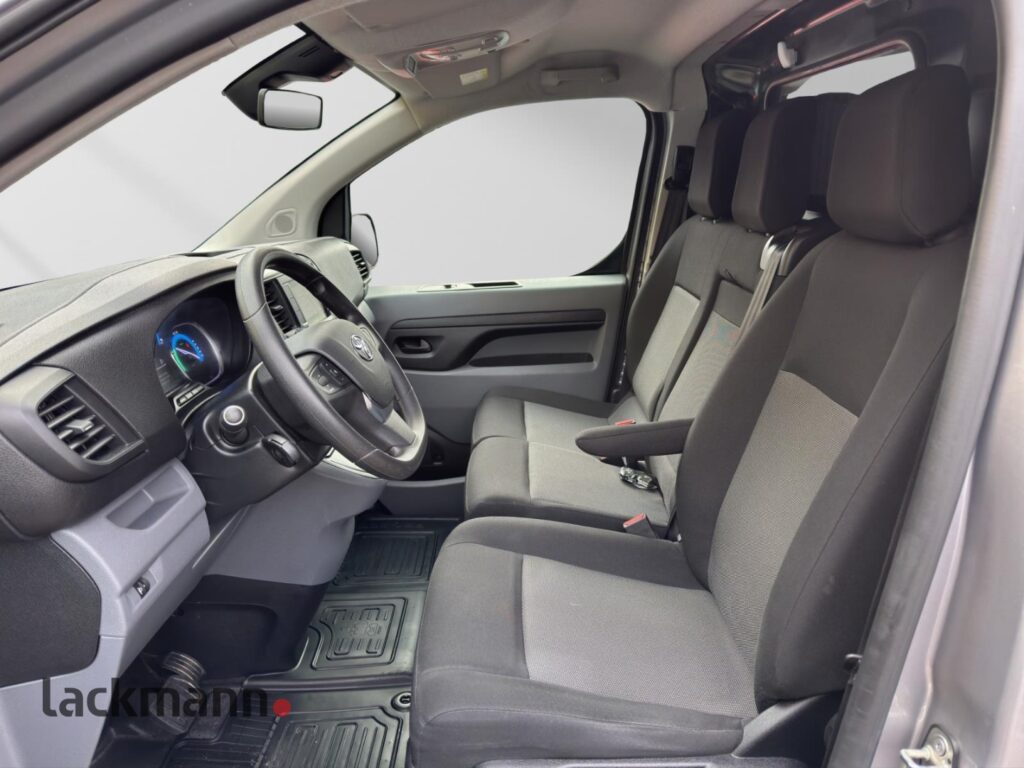 Toyota Proace Exposé-Bild 8