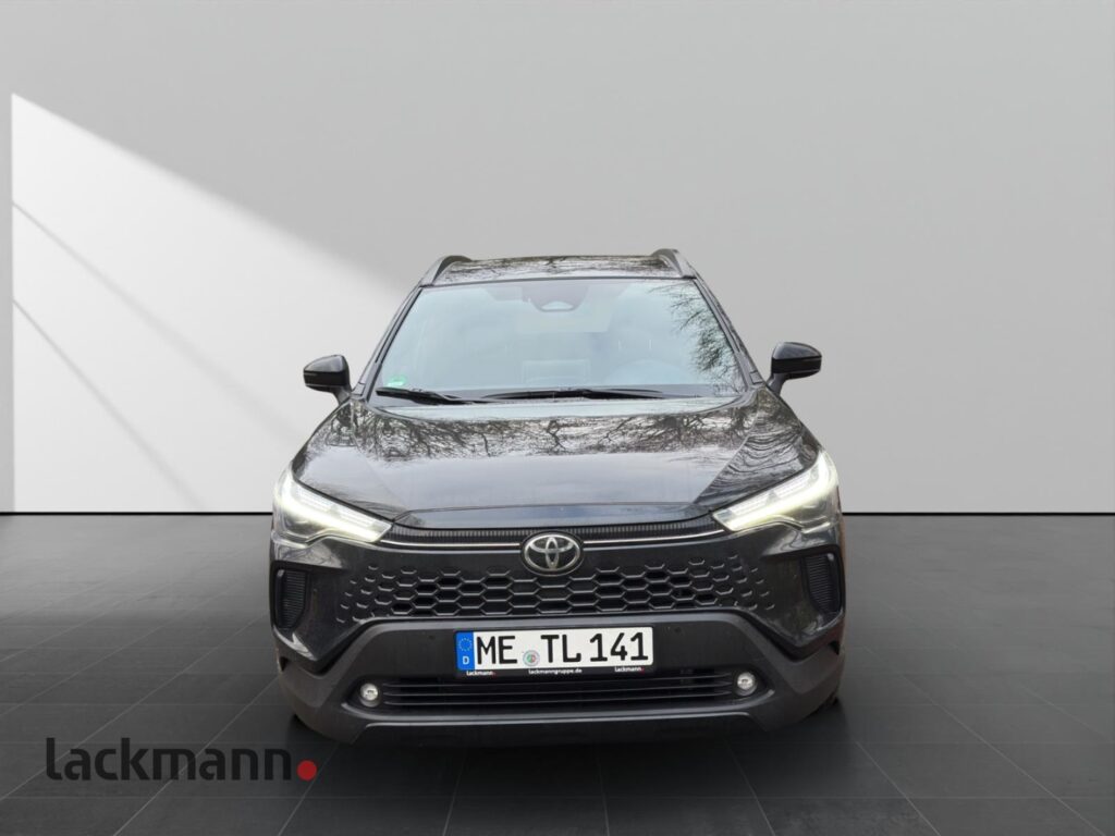 Toyota Corolla Cross Exposé-Bild 2