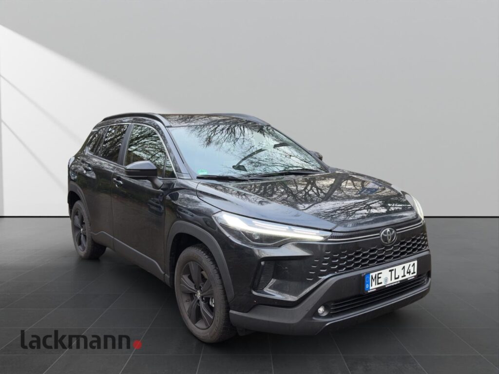 Toyota Corolla Cross Exposé-Bild 3