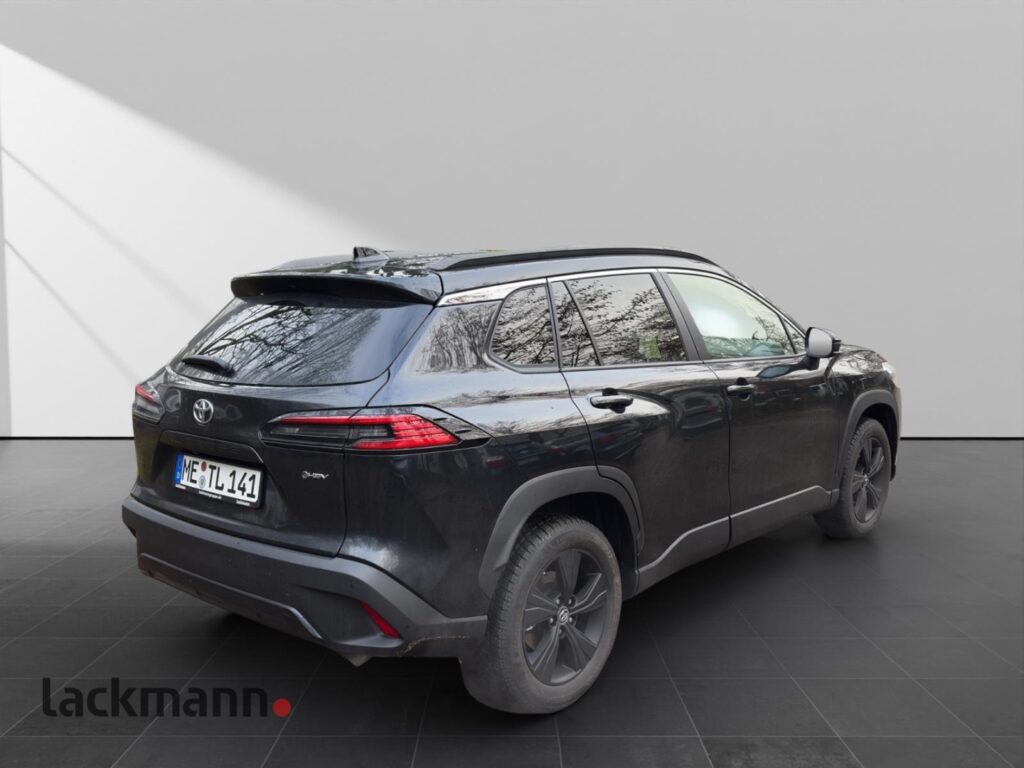 Toyota Corolla Cross Exposé-Bild 4