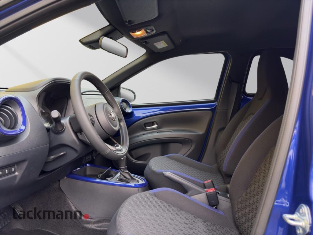 Toyota Aygo X Exposé-Bild 8