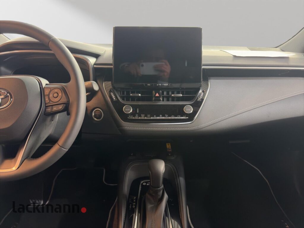 Toyota Corolla Exposé-Bild 12