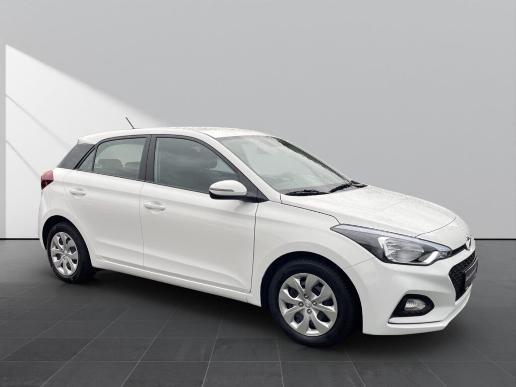 Hyundai i20 Exposé-Bild 3