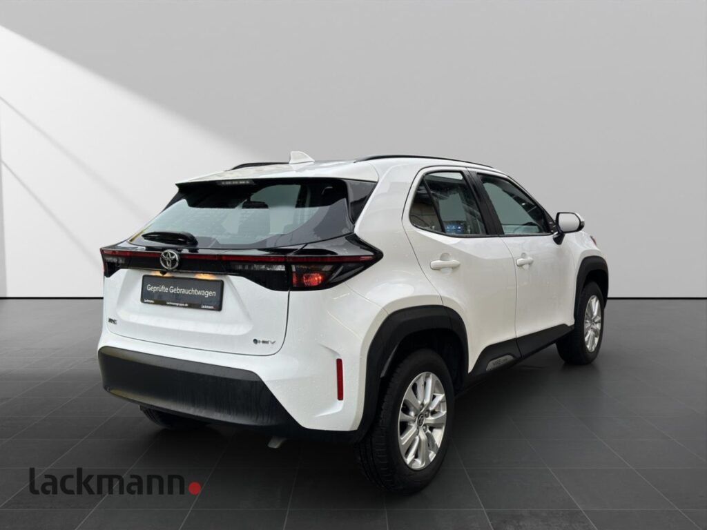 Toyota Yaris Cross Exposé-Bild 4