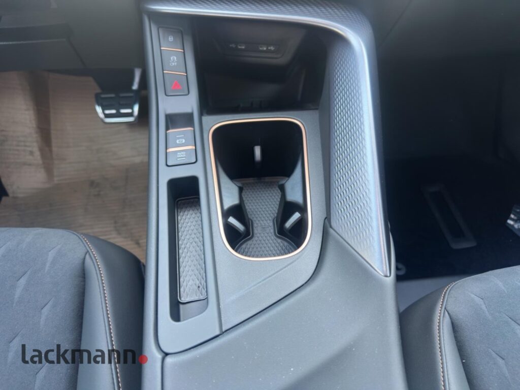 Cupra Terramar Exposé-Bild 12