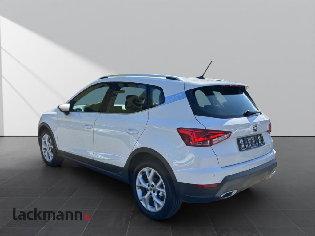 Seat Arona Exposé-Bild 5