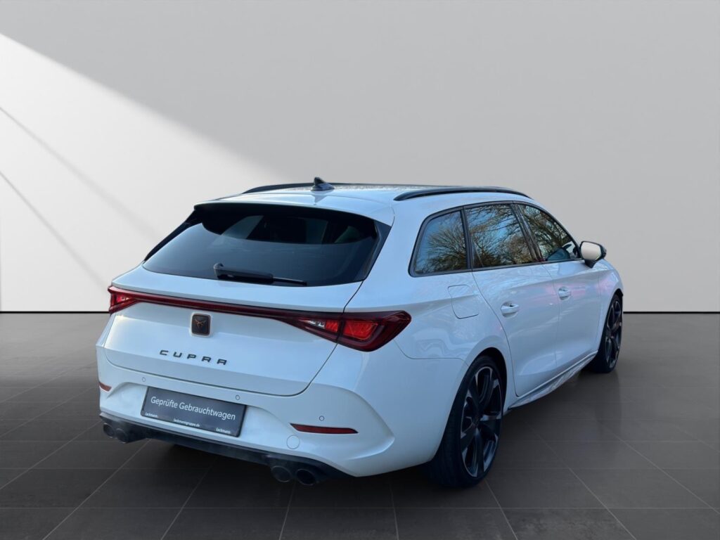 Cupra Leon Exposé-Bild 4
