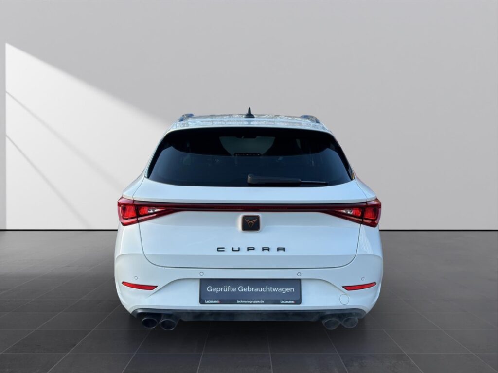 Cupra Leon Exposé-Bild 6