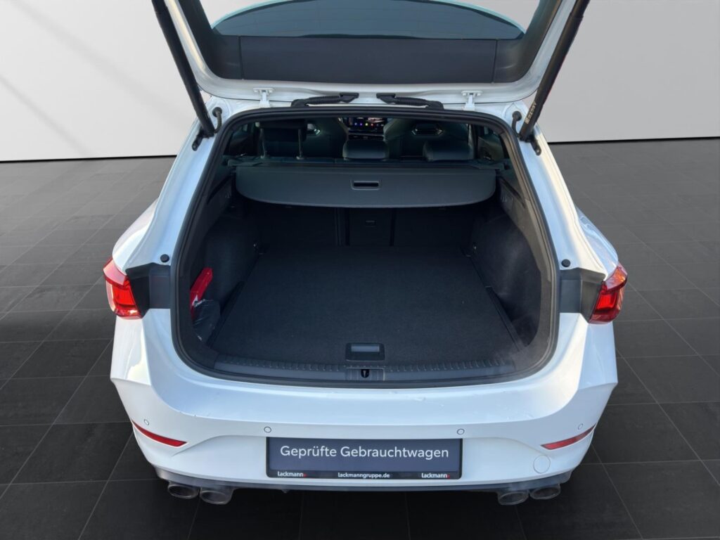 Cupra Leon Exposé-Bild 7