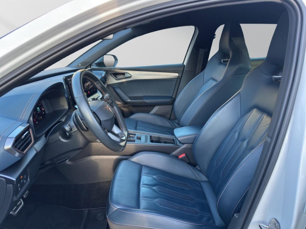 Cupra Leon Exposé-Bild 8