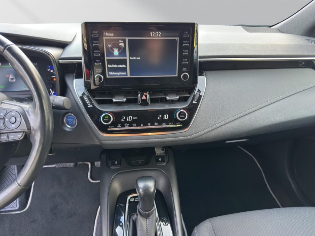 Toyota Corolla Exposé-Bild 12