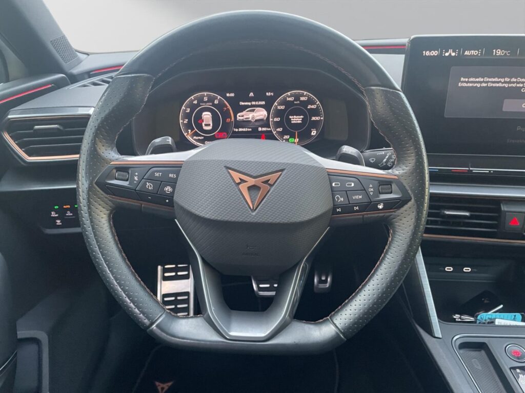 Cupra Leon Exposé-Bild 11