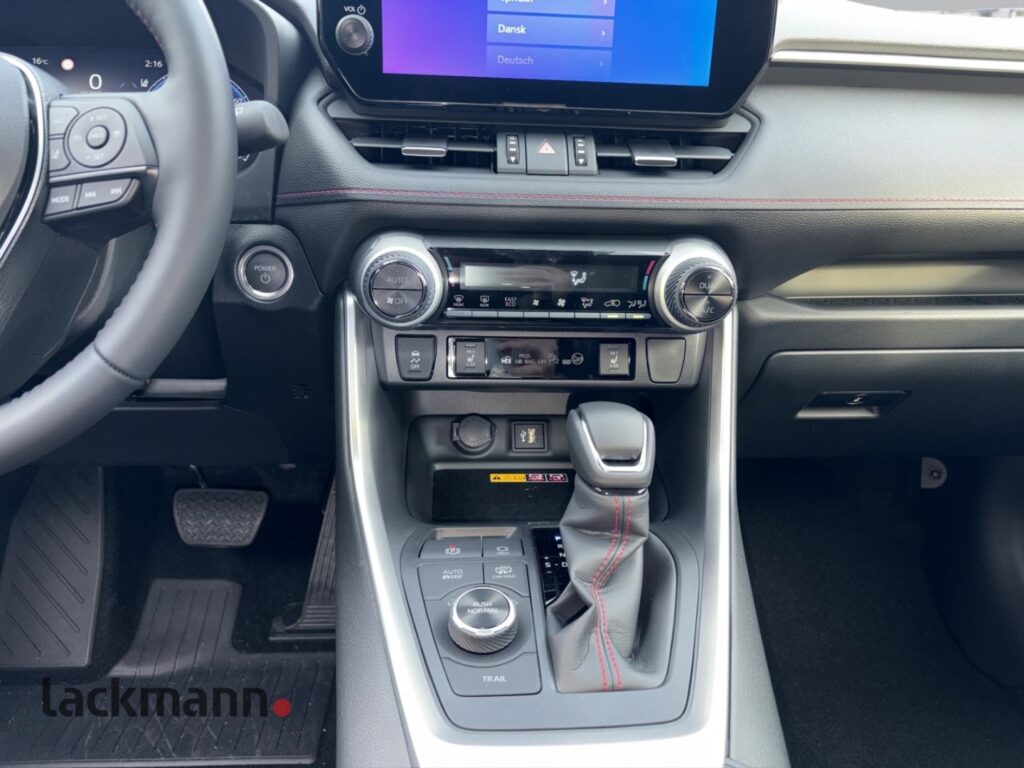 Toyota RAV 4 Exposé-Bild 12