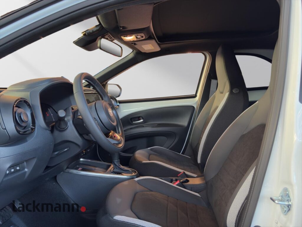 Toyota Aygo X Exposé-Bild 8
