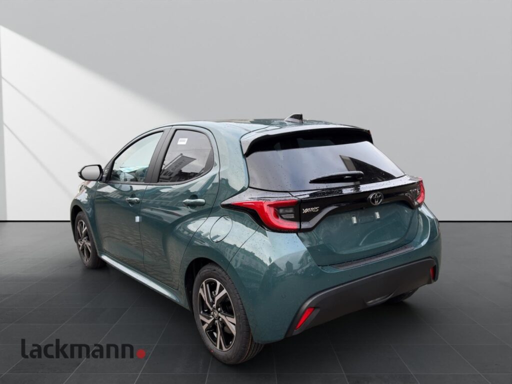 Toyota Yaris Exposé-Bild 5