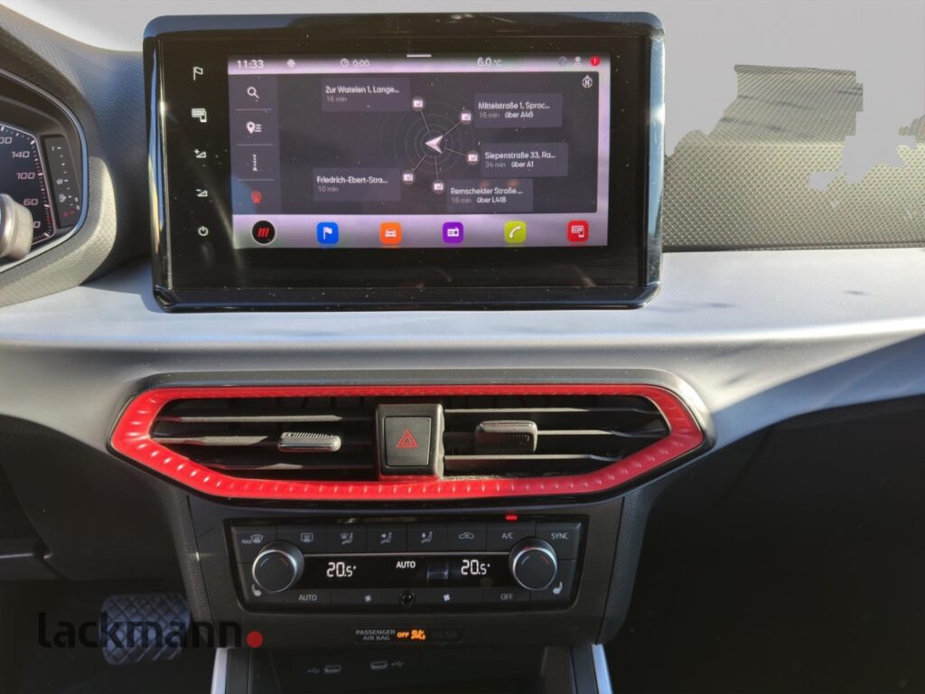 Seat Arona Exposé-Bild 13