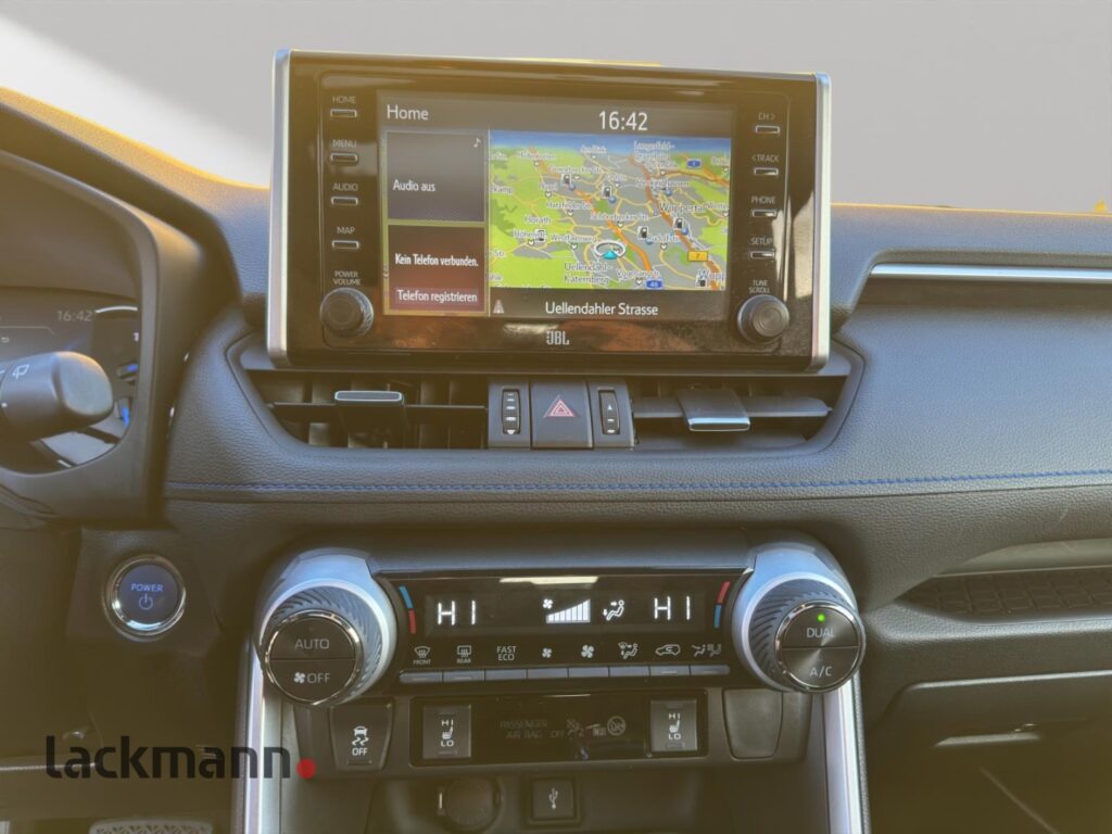 Toyota RAV 4 Exposé-Bild 13