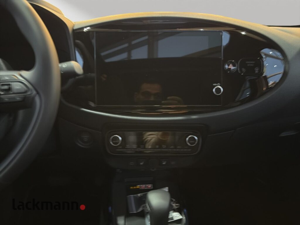 Toyota Aygo X Exposé-Bild 13