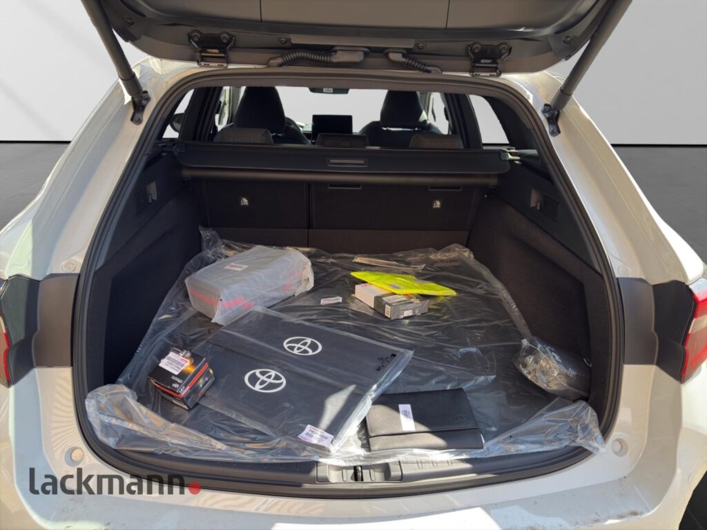 Toyota Corolla Exposé-Bild 7