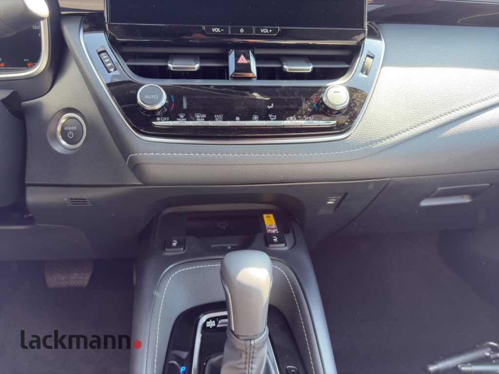 Toyota Corolla Exposé-Bild 12