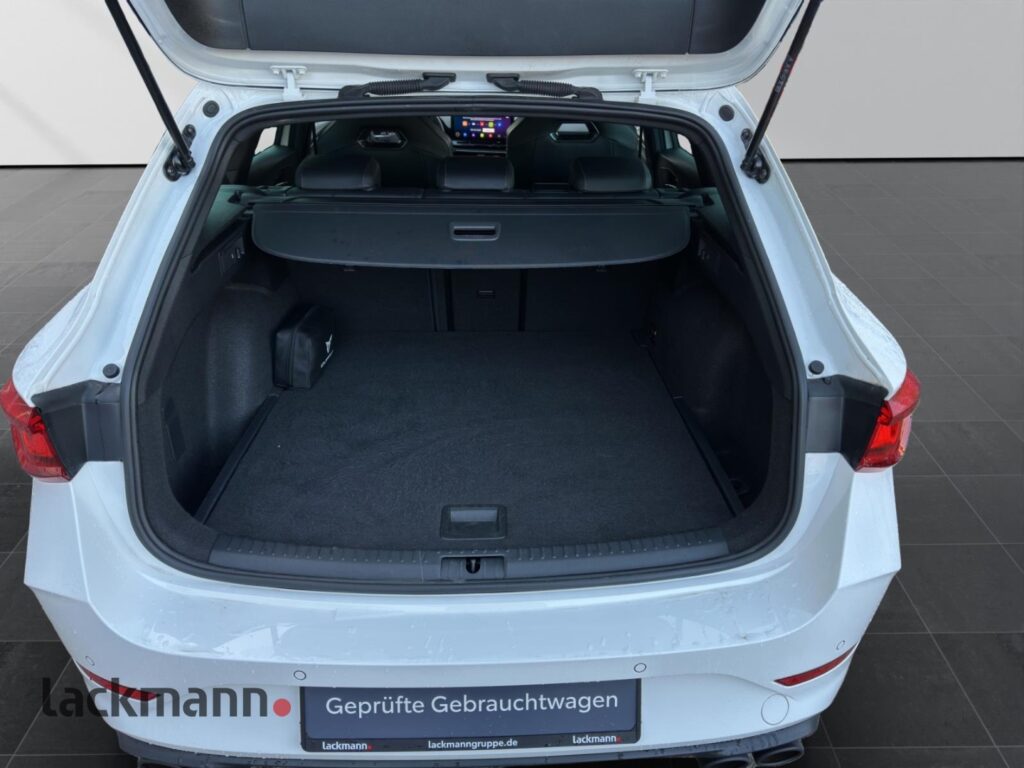 Cupra Leon Exposé-Bild 7