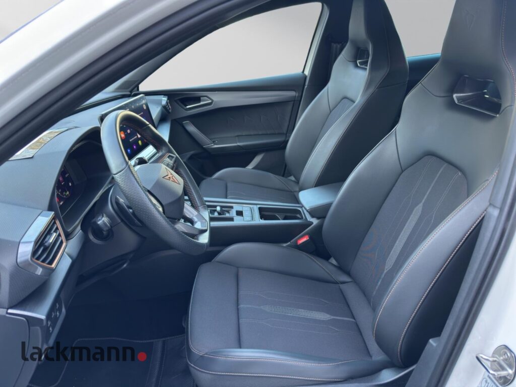 Cupra Leon Exposé-Bild 8