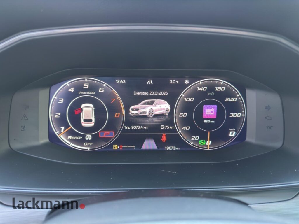 Cupra Leon Exposé-Bild 14