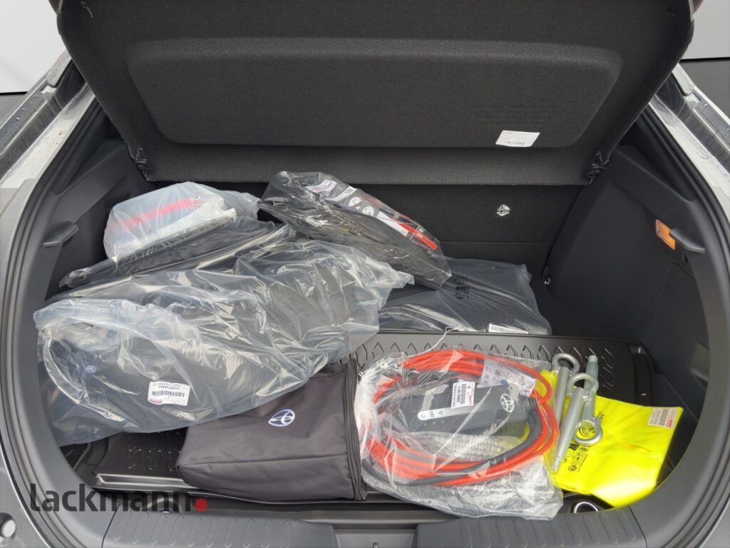 Toyota C-HR Exposé-Bild 7