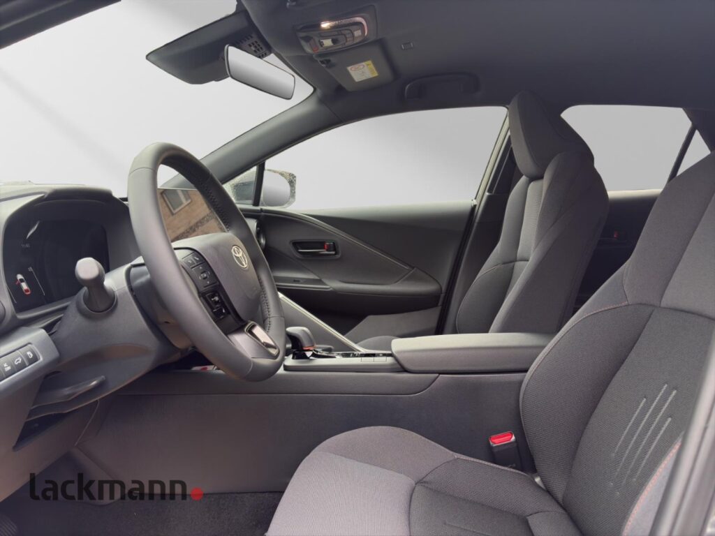 Toyota C-HR Exposé-Bild 8