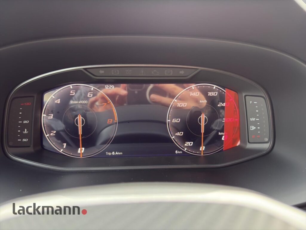 Cupra Ateca Exposé-Bild 14