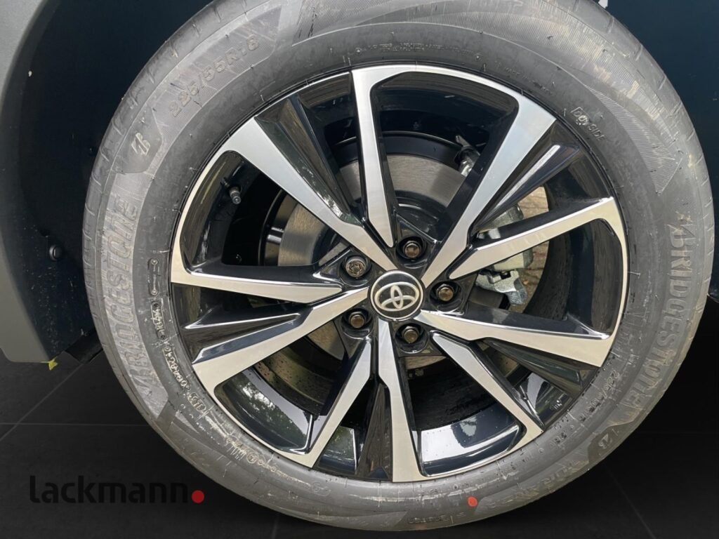 Toyota C-HR Exposé-Bild 13