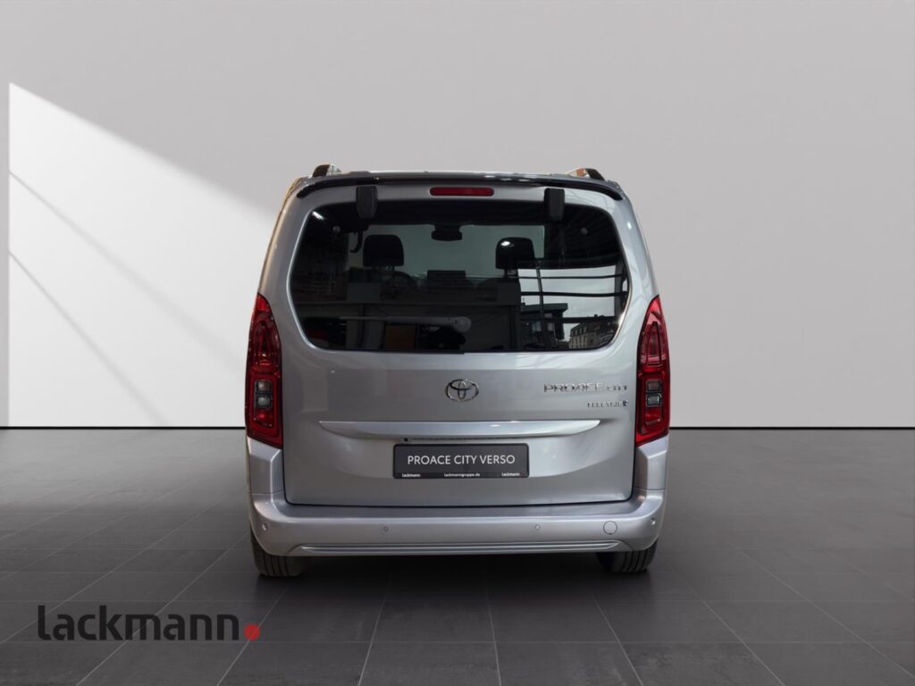 Toyota Proace City Exposé-Bild 6