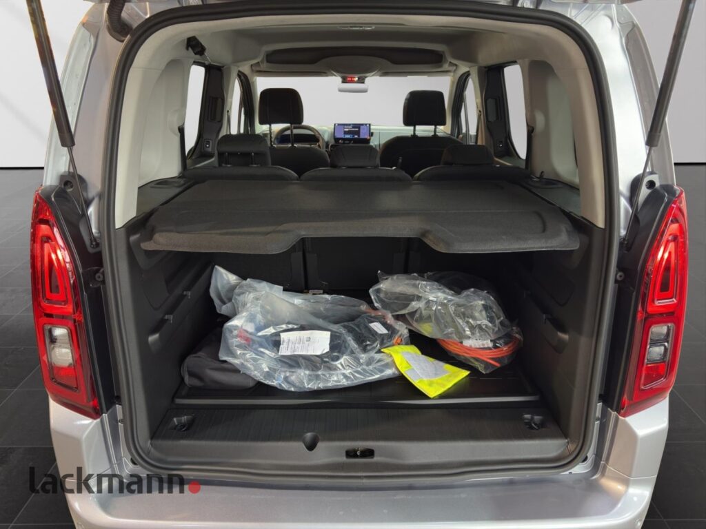 Toyota Proace City Exposé-Bild 7