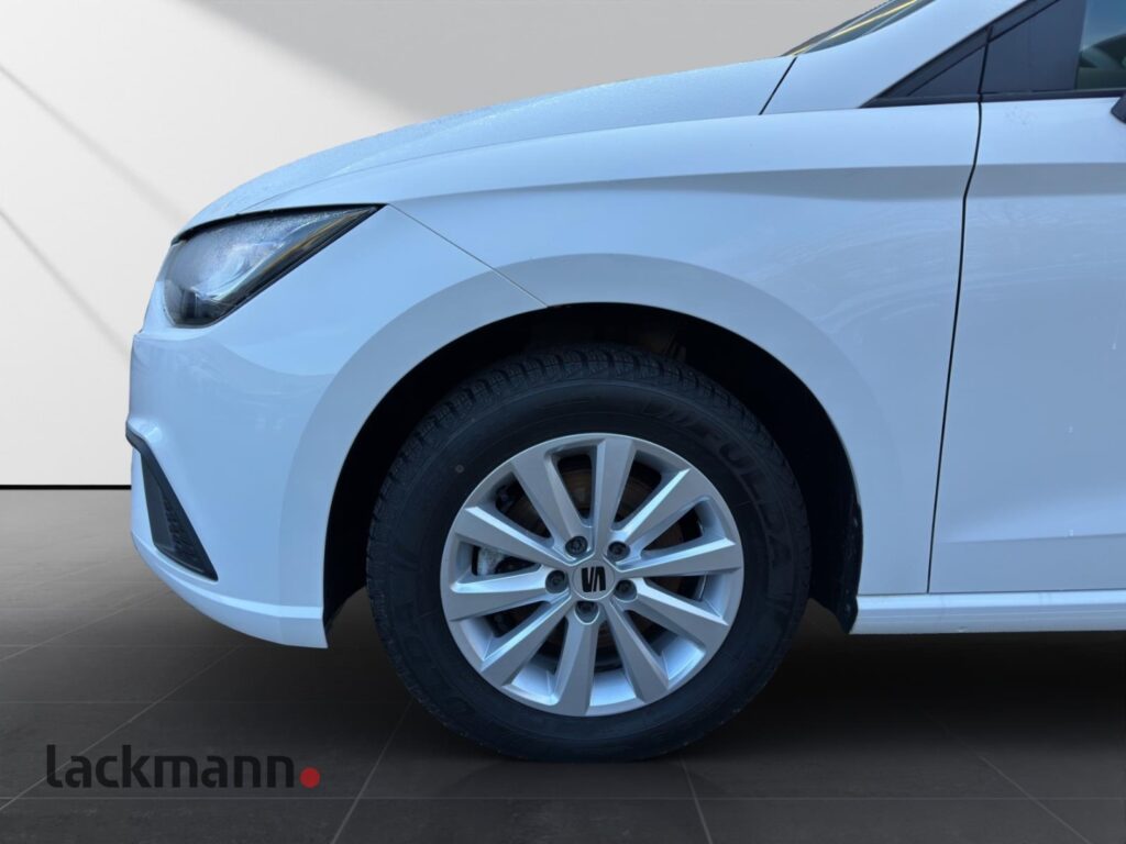 Seat Ibiza Exposé-Bild 11
