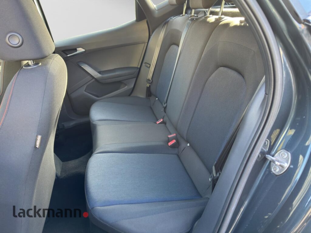 Seat Arona Exposé-Bild 9
