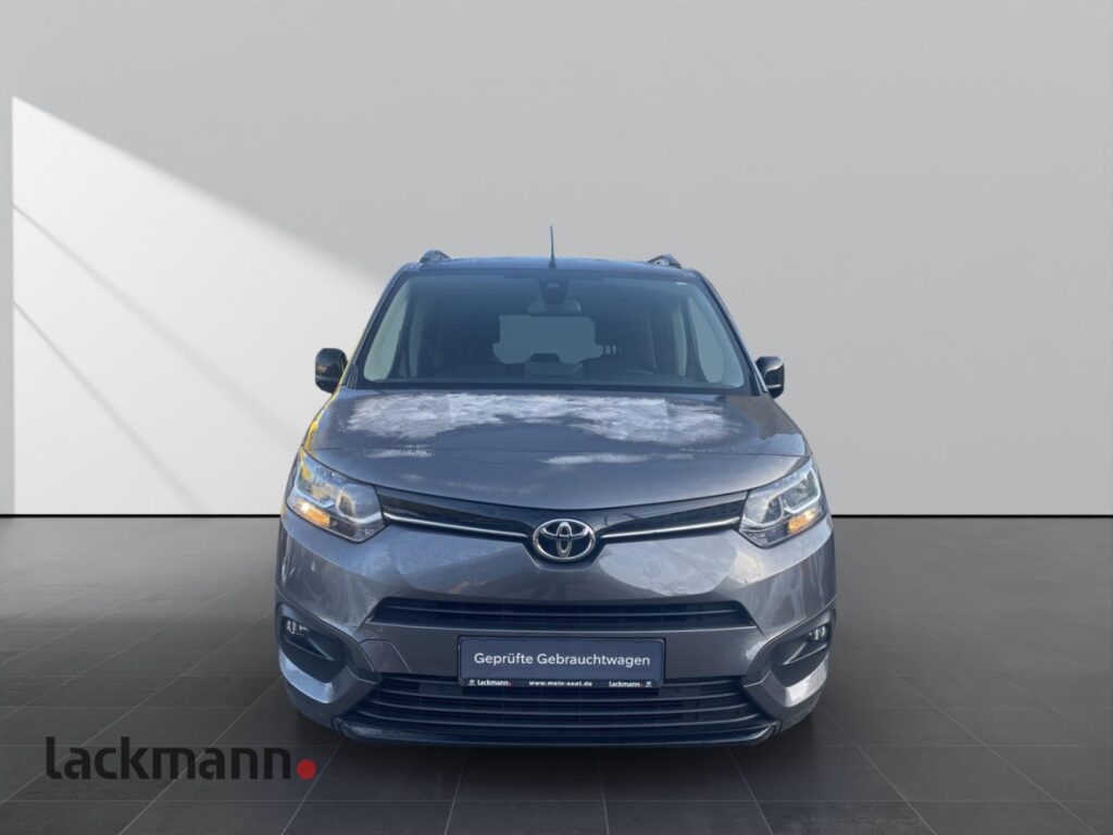 Toyota Proace City Exposé-Bild 2