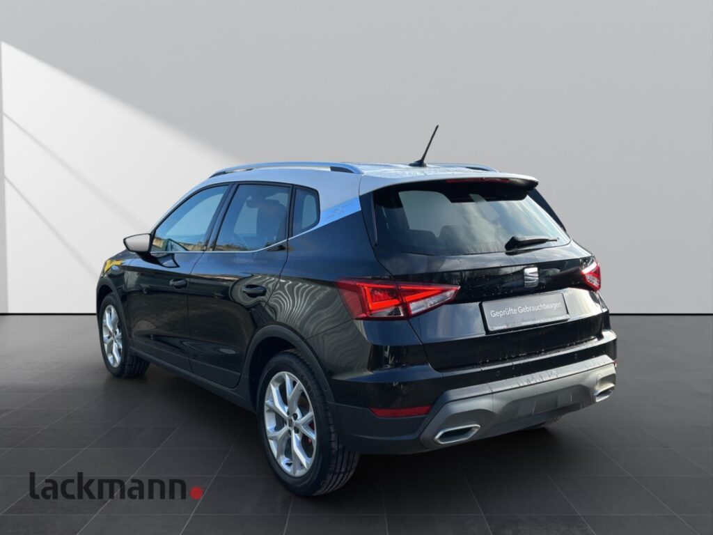 Seat Arona Exposé-Bild 4