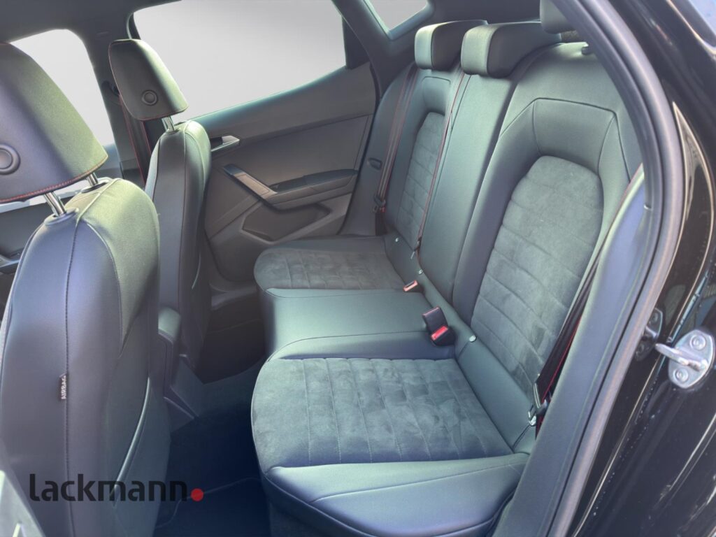 Seat Arona Exposé-Bild 8