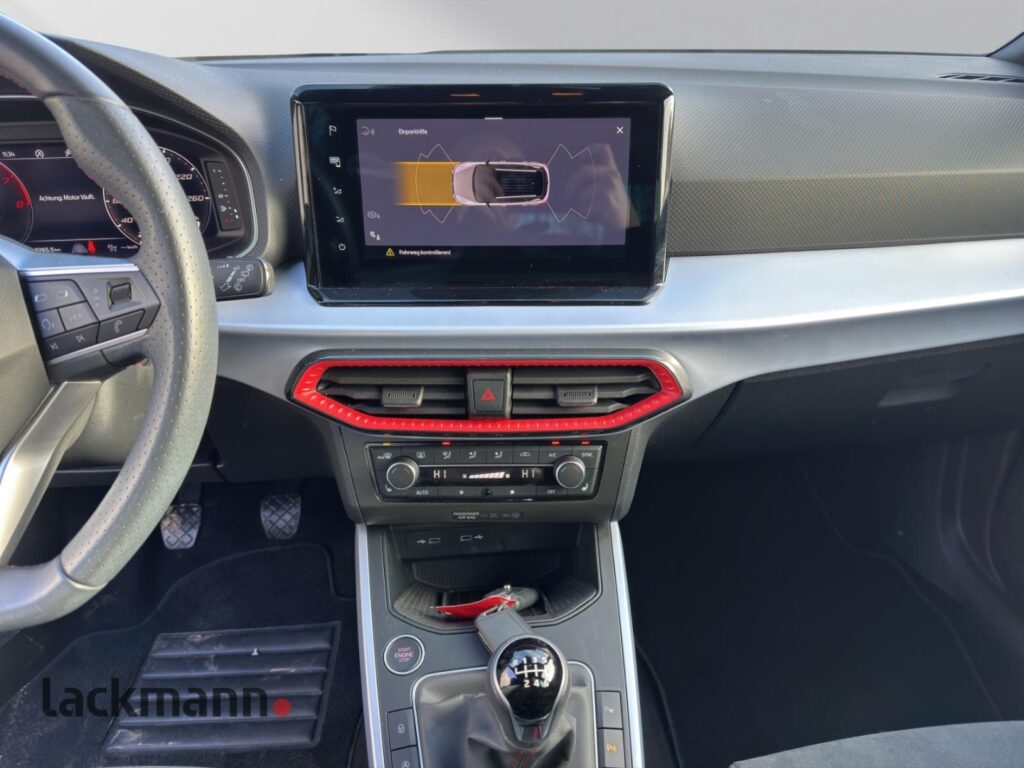 Seat Arona Exposé-Bild 11