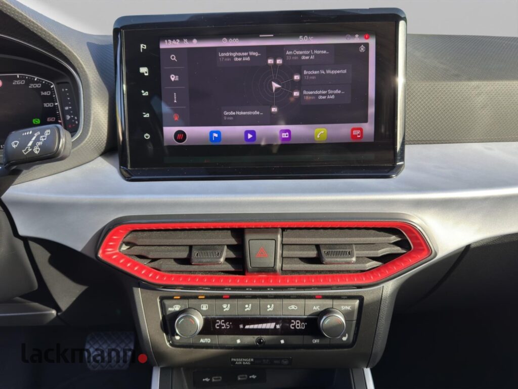 Seat Arona Exposé-Bild 13