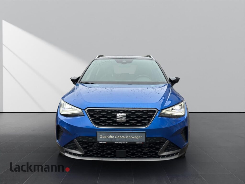 Seat Arona Exposé-Bild 2