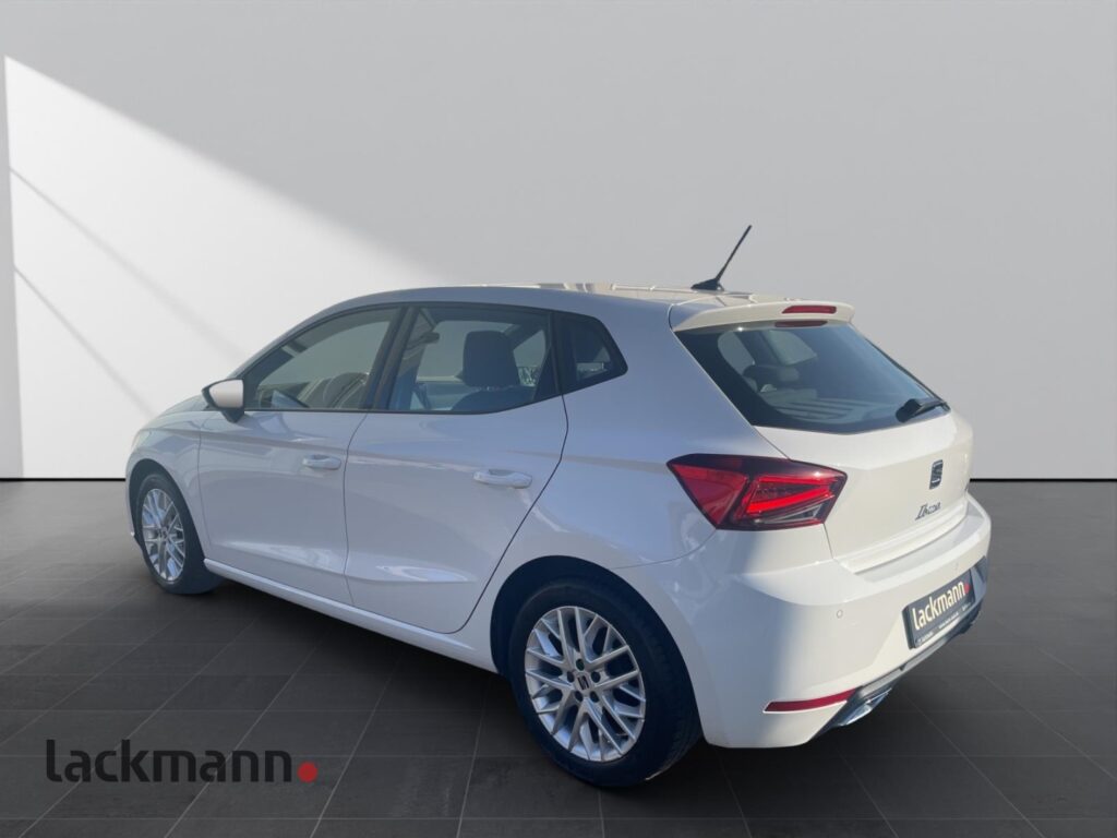 Seat Ibiza Exposé-Bild 5