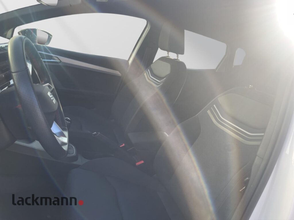 Seat Ibiza Exposé-Bild 8
