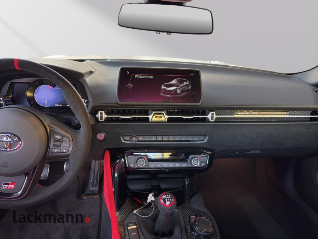 Toyota Supra Exposé-Bild 12