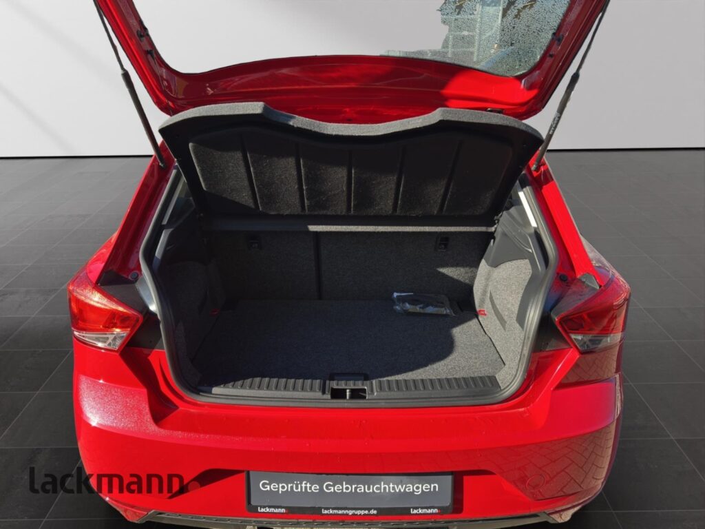 Seat Ibiza Exposé-Bild 7