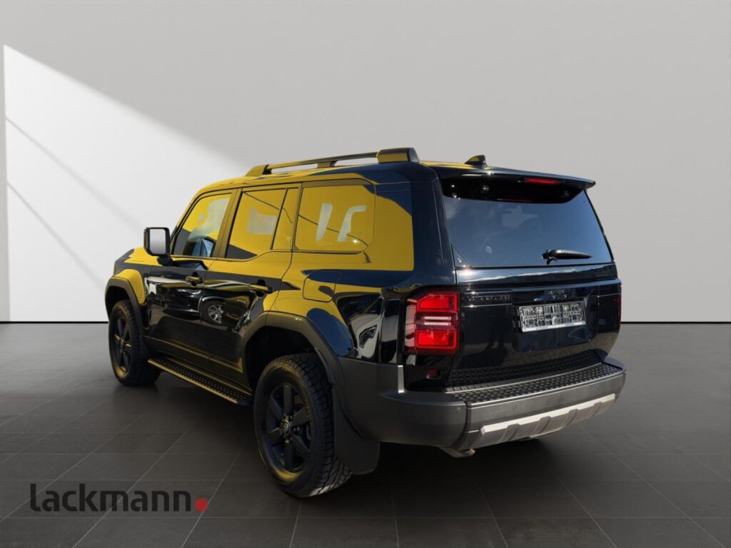 Toyota Land Cruiser Exposé-Bild 5